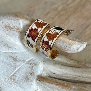 Vintage White Enamel Butterfly Floral Cloisonné Small Post Half Hoops